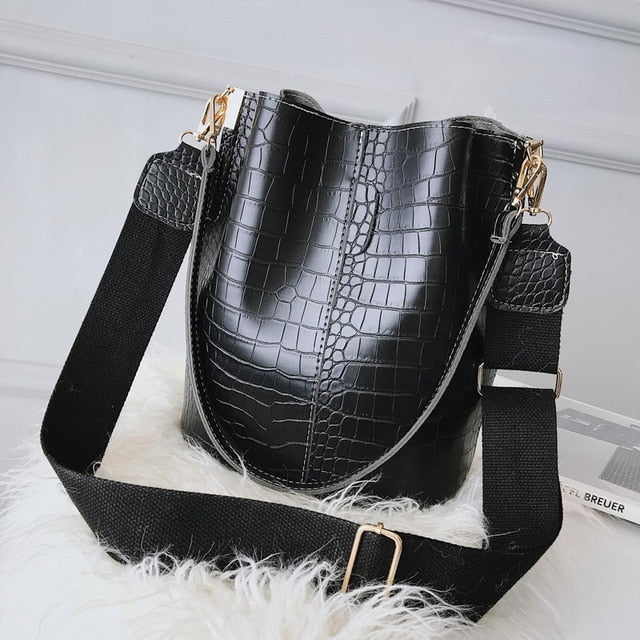 Women Croc-Embossed Sling Bag